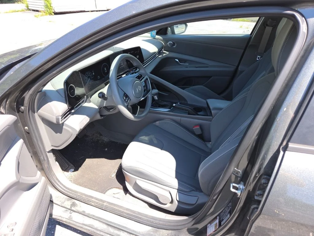 Certified Used 2024 Gray Hyundai SEL image 10
