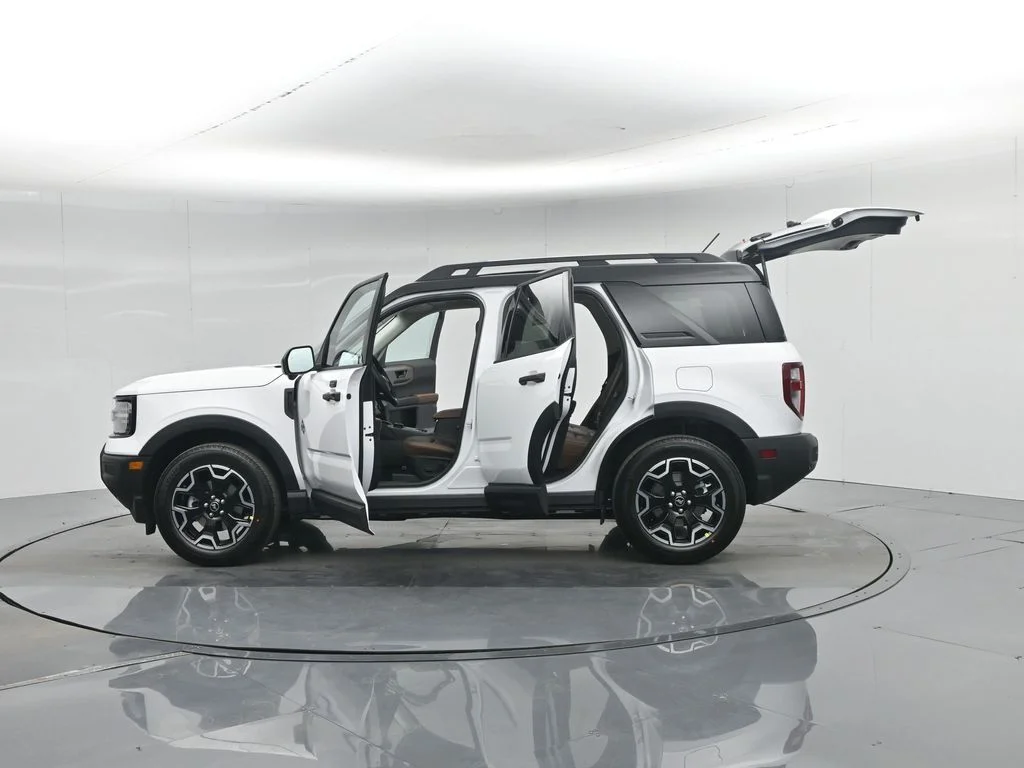 New 2026 Oxford White Ford Outer Banks image 40