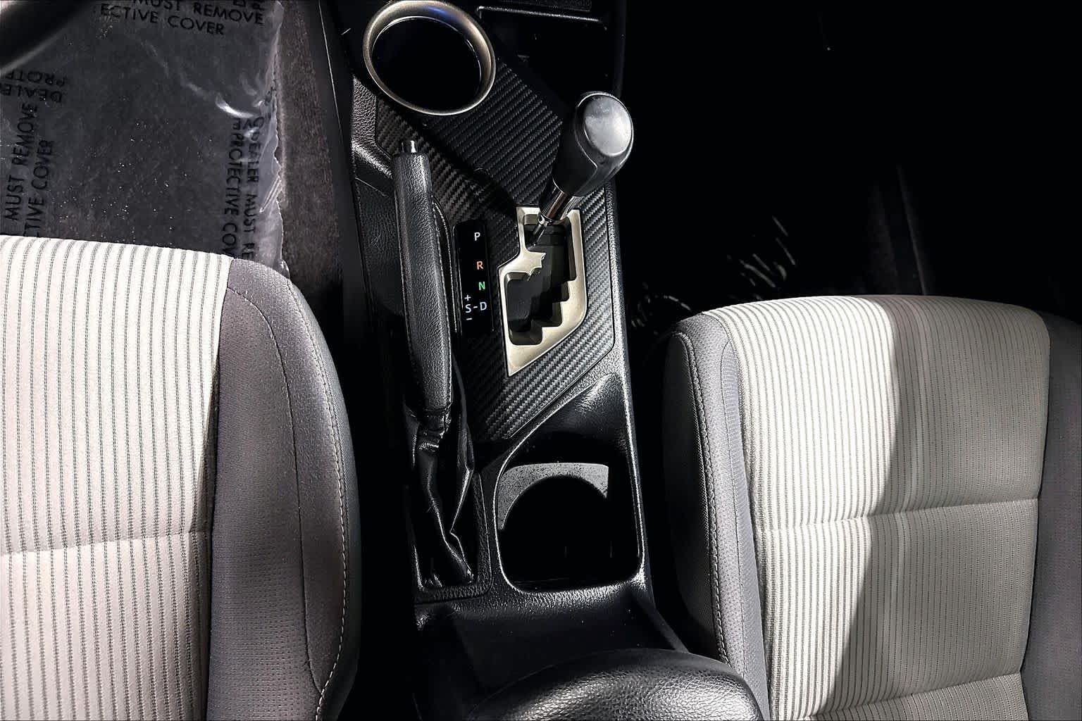 Used 2015 Classic Silver Metallic Toyota XLE image 17