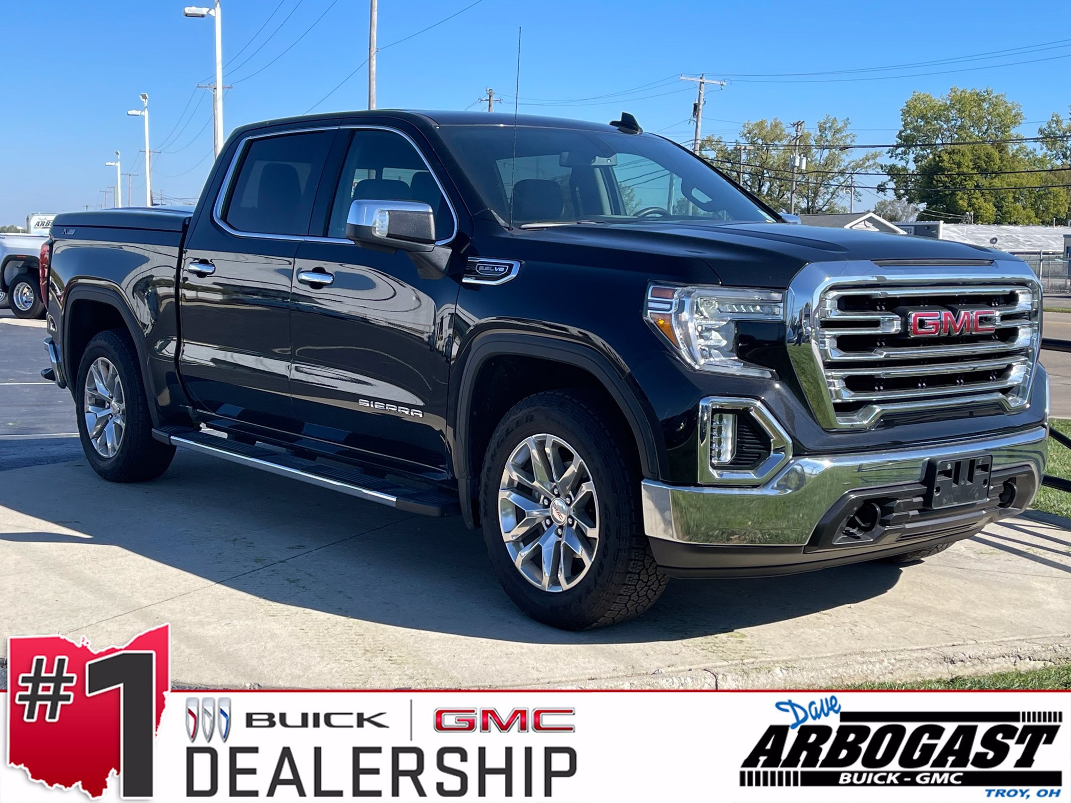 Used 2022 Ebony Twilight Metallic GMC SLT image 1