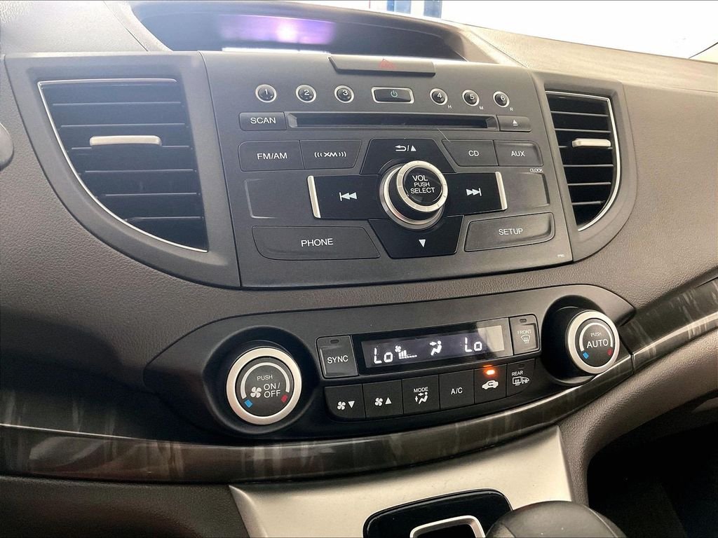 Used 2013 White Honda EX-L image 26