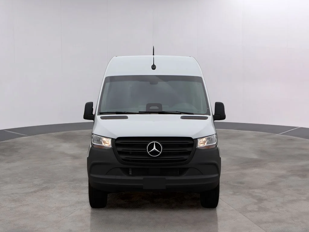 New 2026 Arctic White Mercedes-Benz Cargo 144 WB image 2