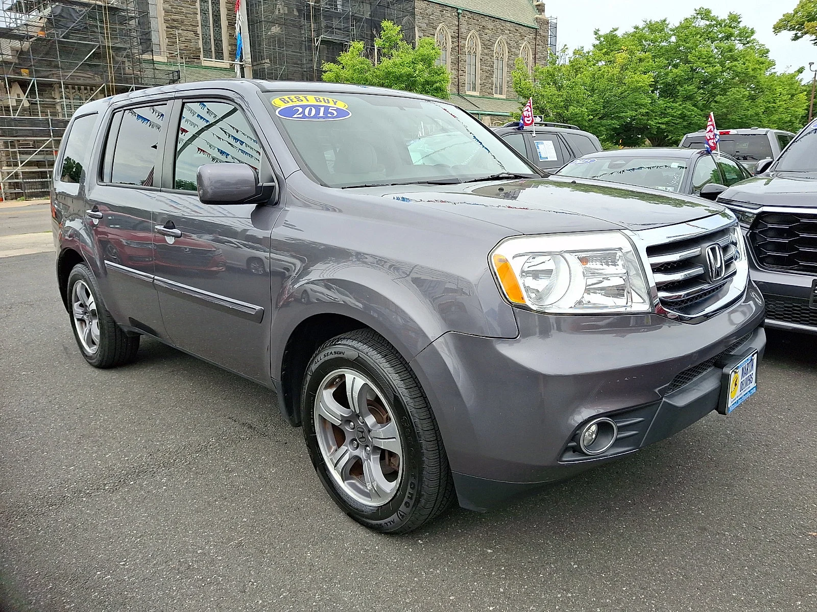 Used 2015 Modern Steel Metallic Honda SE image 3