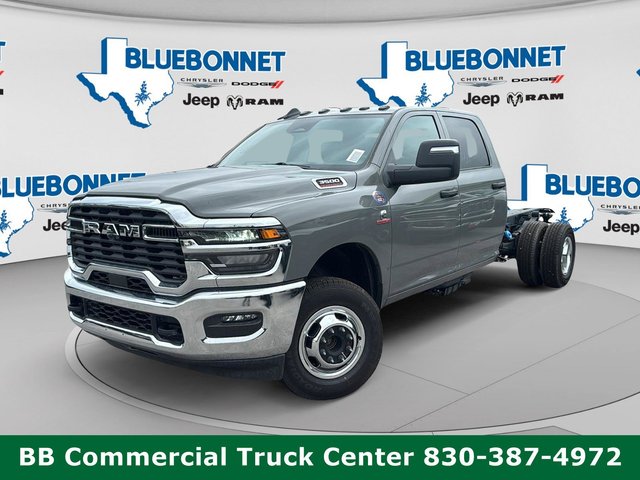 New 2026 RAM 3500 Chassis Tradesman Crew Cab 4x4