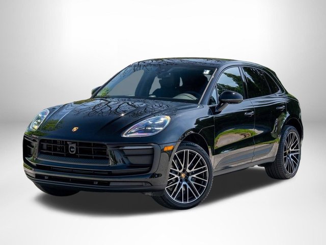 2026 Porsche Macan Base