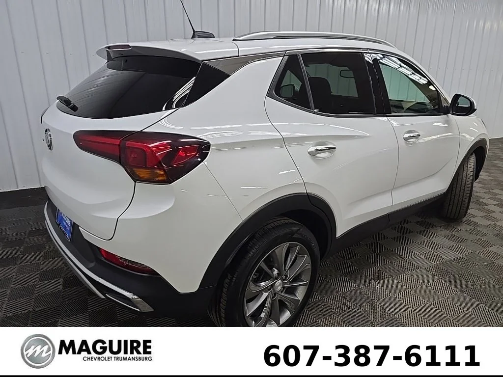Used 2022 White Buick Essence image 10