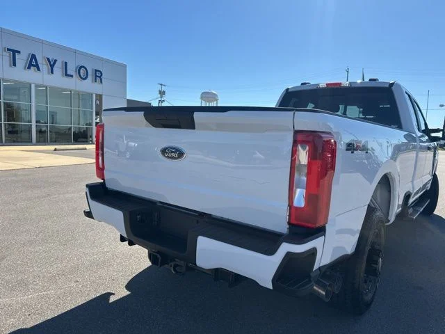 2026 Ford F-350 Super Duty XL - Photo 19