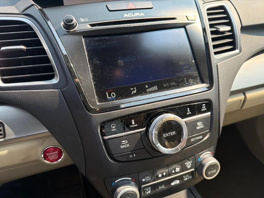 Used 2016 White Diamond Pearl Acura Base image 8