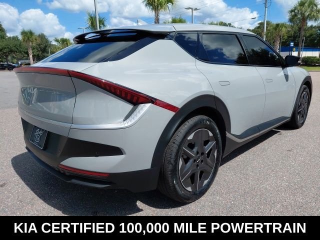 Used 2025 Gray Kia Light image 5