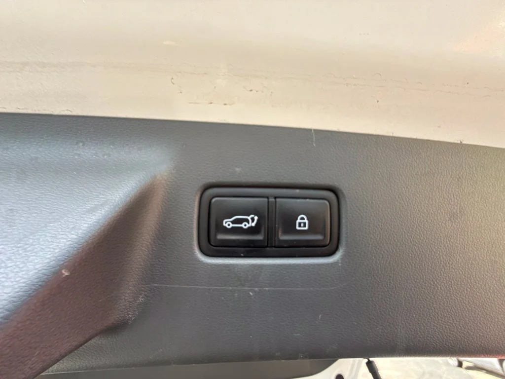 Used 2024 White Hyundai Limited image 21