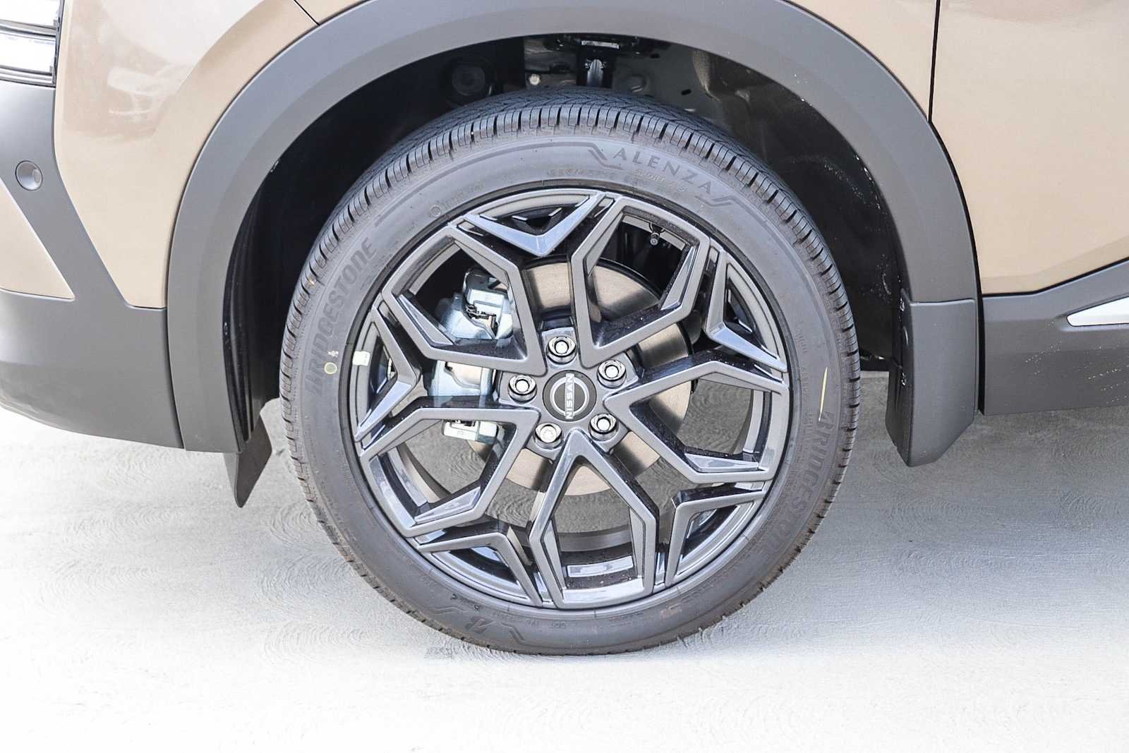 New 2027 Canyon Bronze Metallic Nissan SR image 11