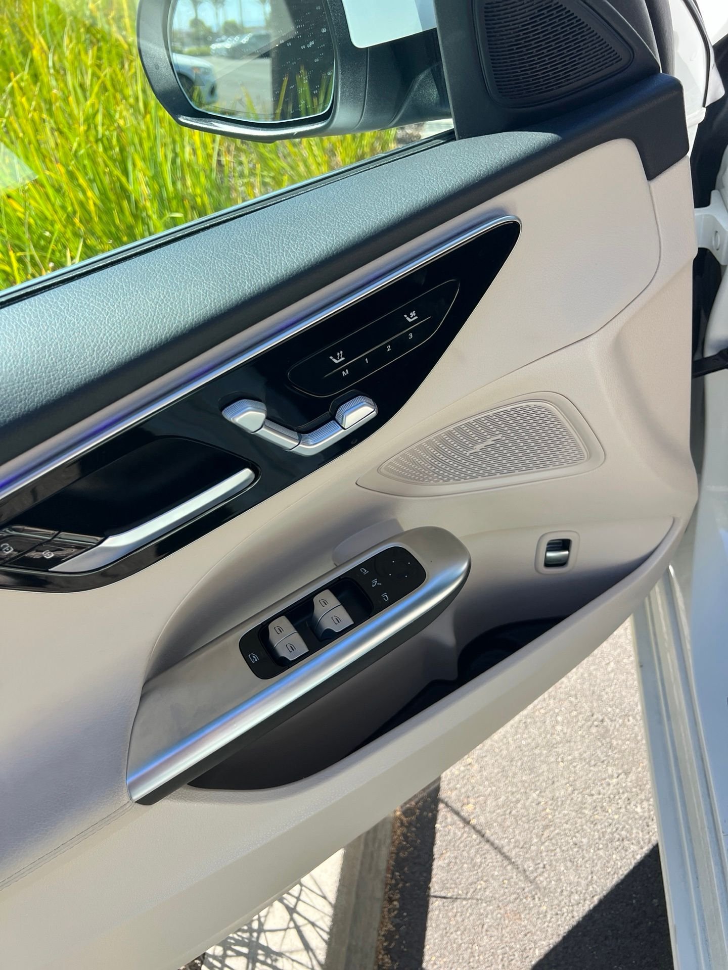 Used 2024 White Mercedes-Benz C 300 image 8