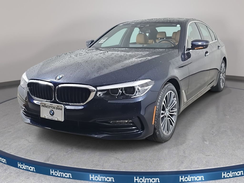 2018 BMW 5 Series 530i xDrive Sedan's photo