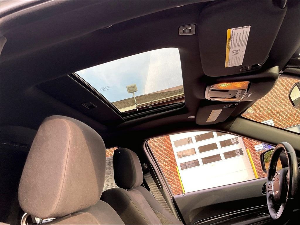 Used 2022 Gray Dodge SXT image 23