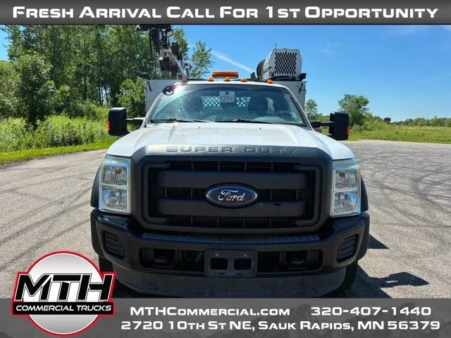 Used 2015 White Ford XL image 3