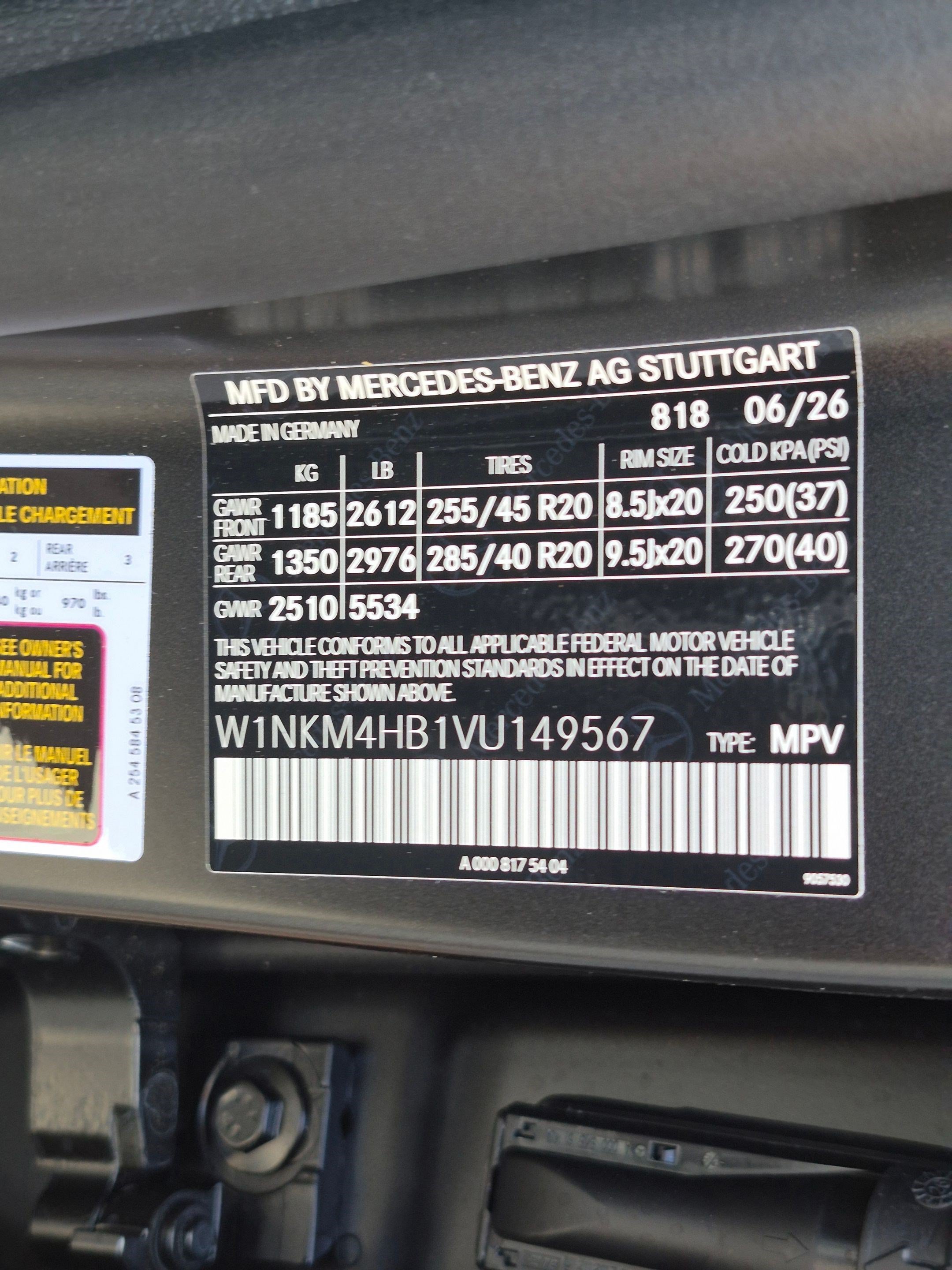 New 2027 MANUFAKTUR exclusive graphite grey magno Mercedes-Benz GLC 300 image 26