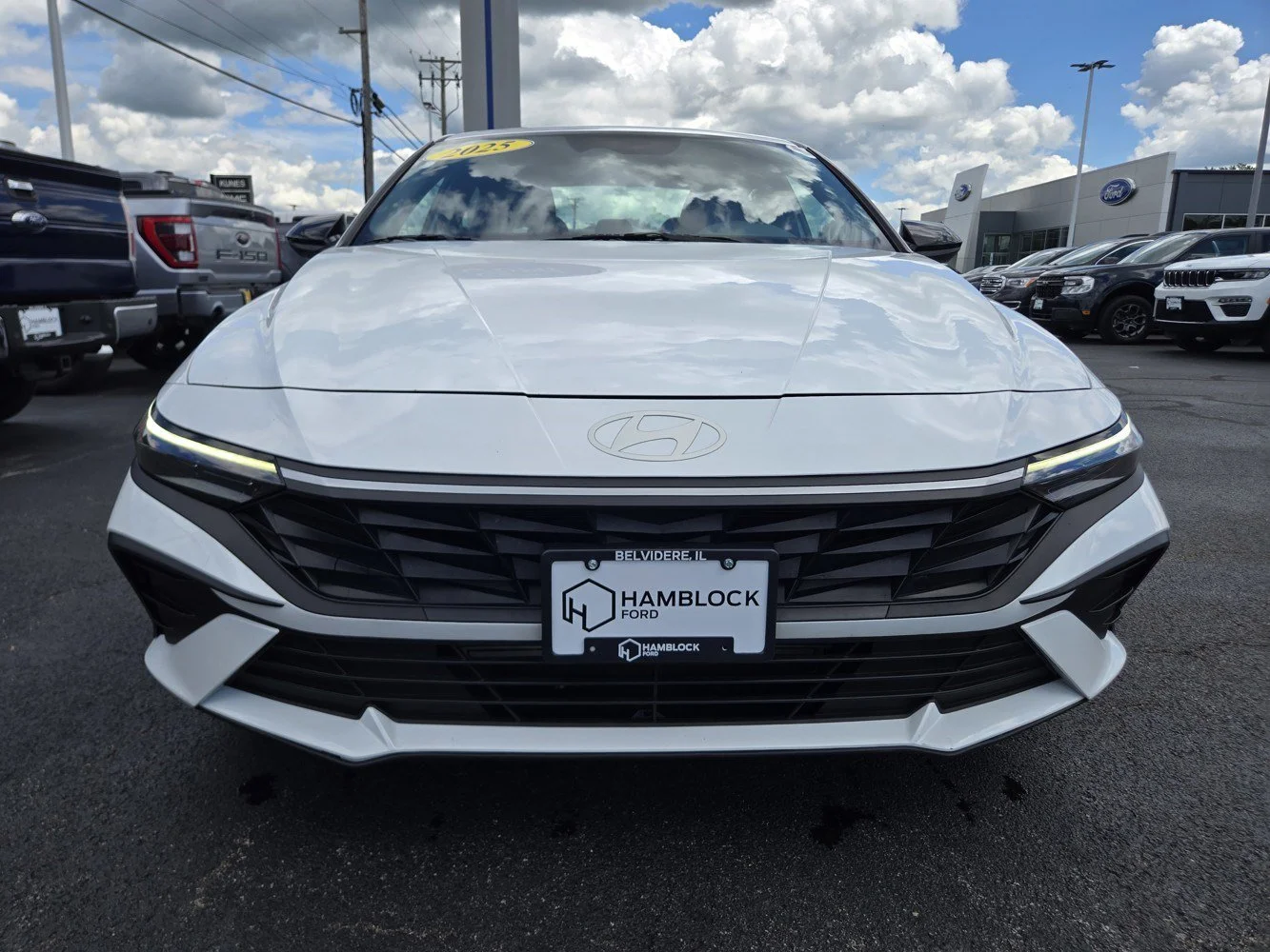 Used 2025 Serenity White Hyundai SEL Sport image 39