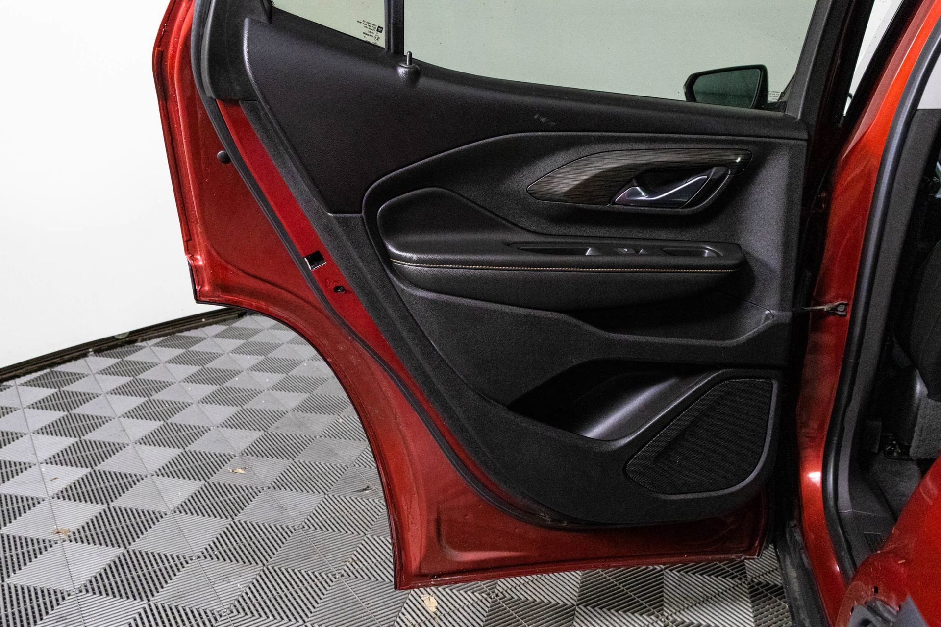 2019 GMC TERRAIN - Image 36