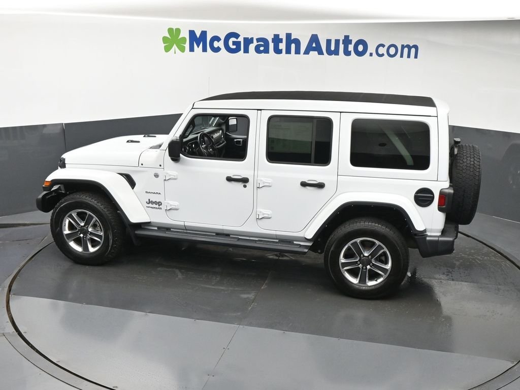 Used 2022 White Jeep Unlimited Sahara image 24