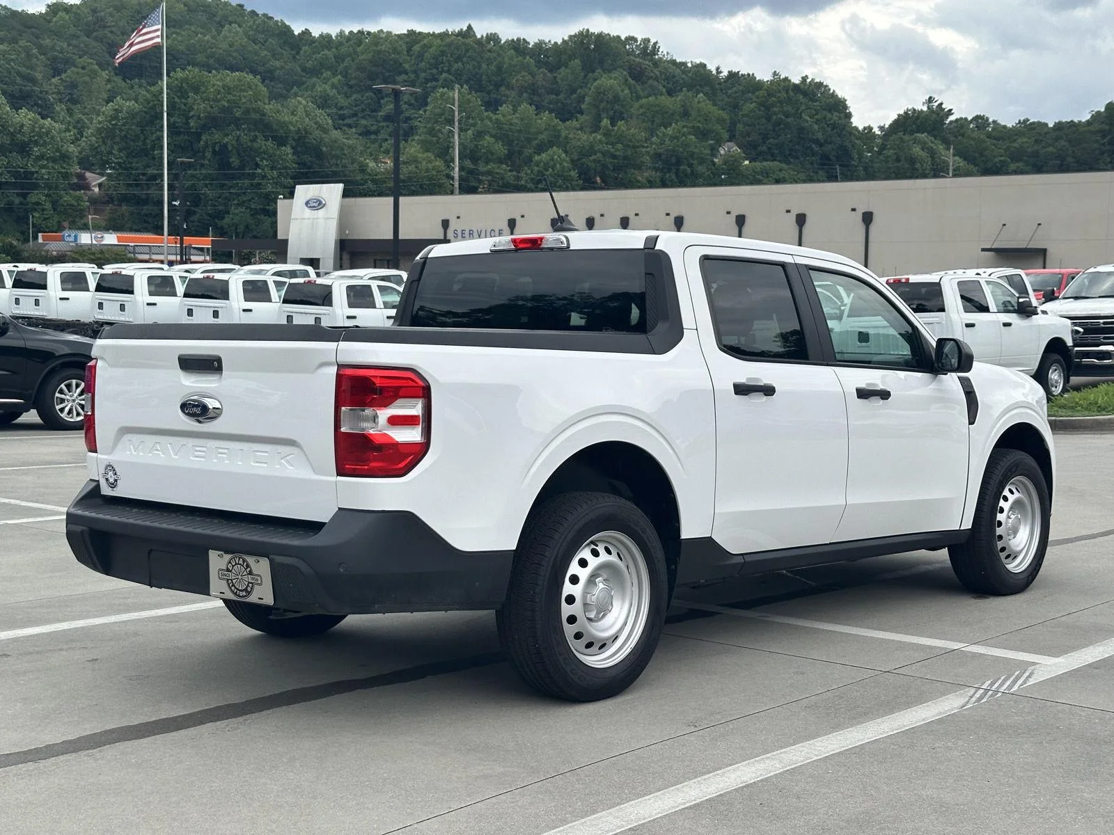 Used 2022 WHITE FORD  image 7
