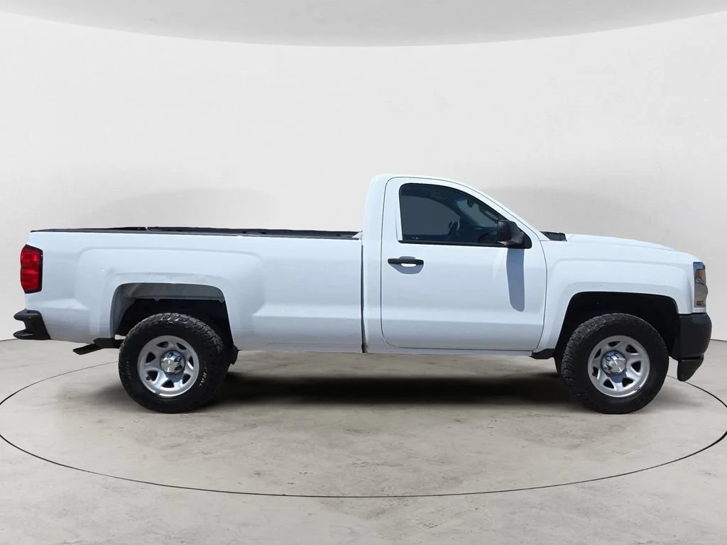 Used 2017 SUMMIT WHITE Chevrolet Work Truck image 4