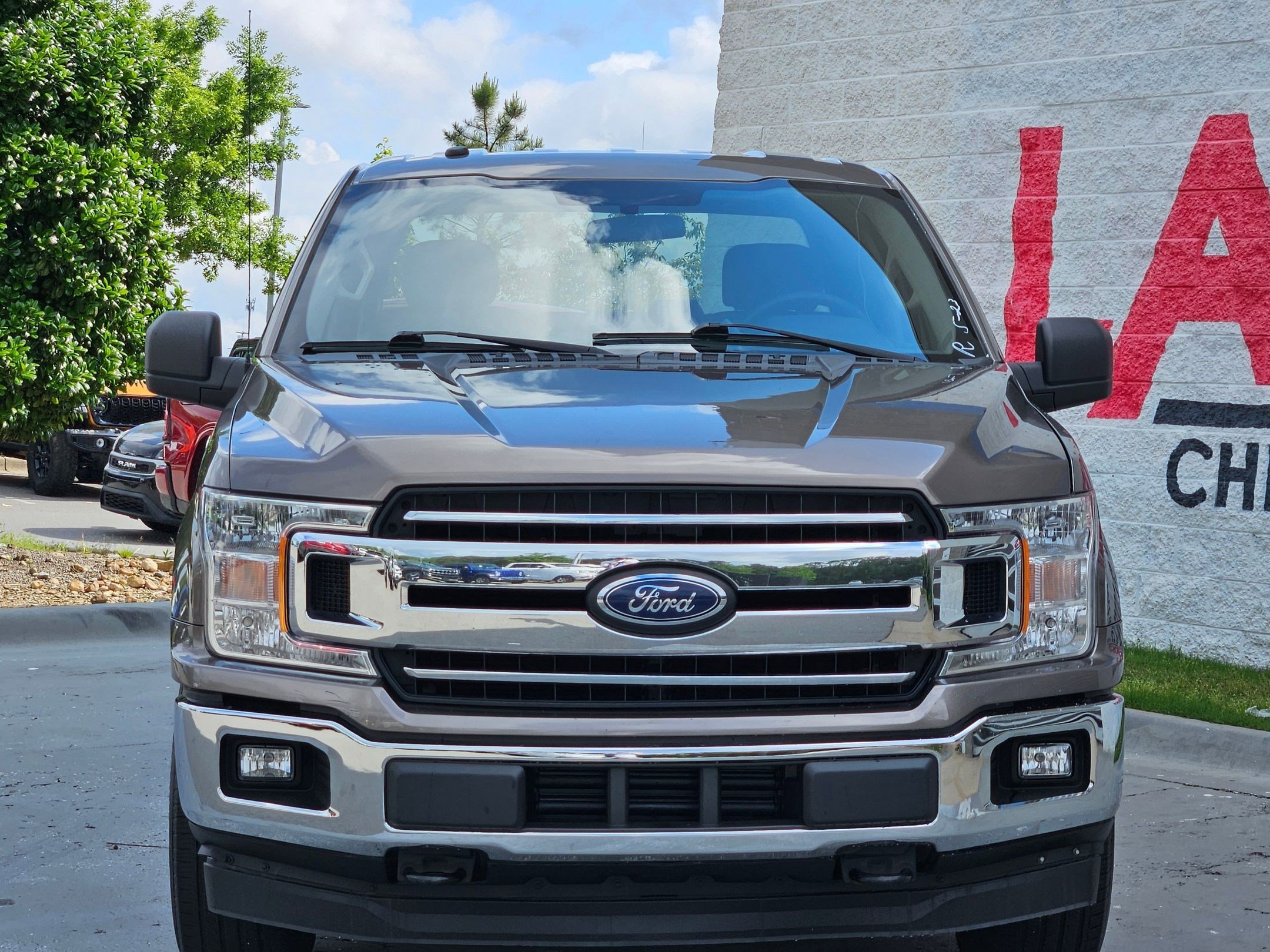 Used 2018 Ford F-150 XLT with VIN 1FTEW1EG6JFD15299 for sale in Little Rock