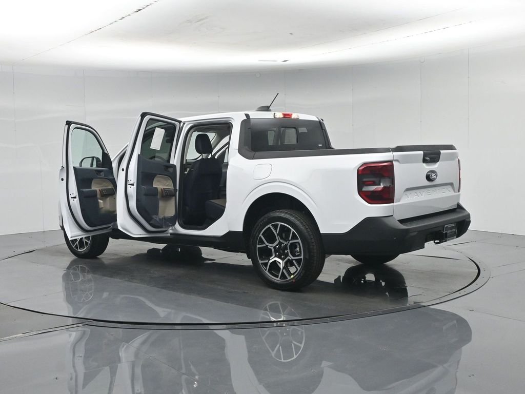New 2026 Oxford White Ford Lariat image 35