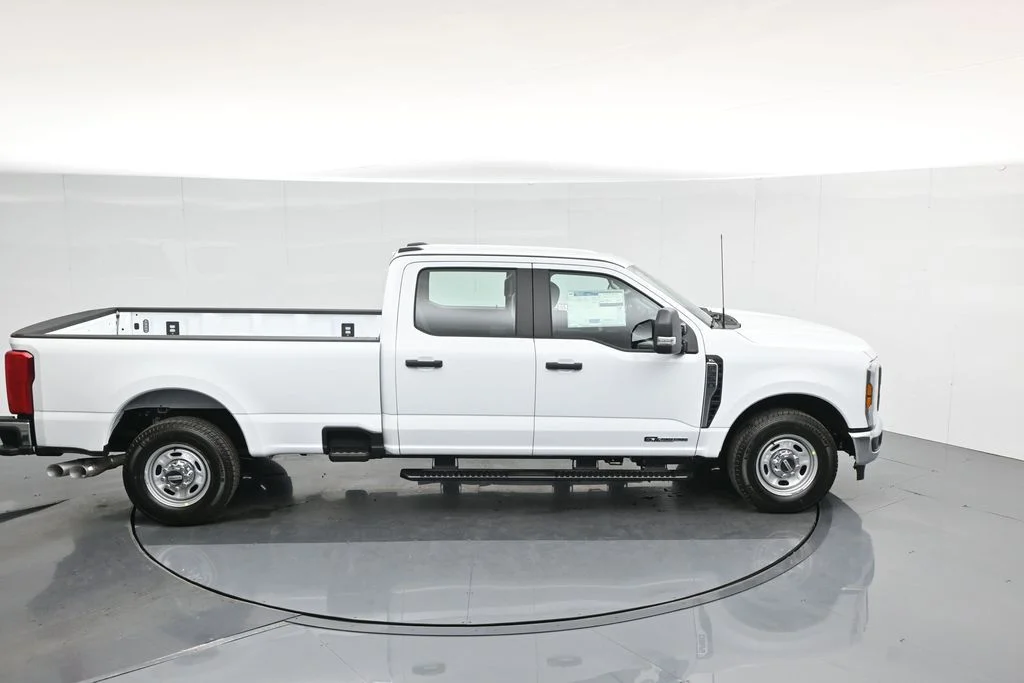 New 2026 White Ford XL image 41