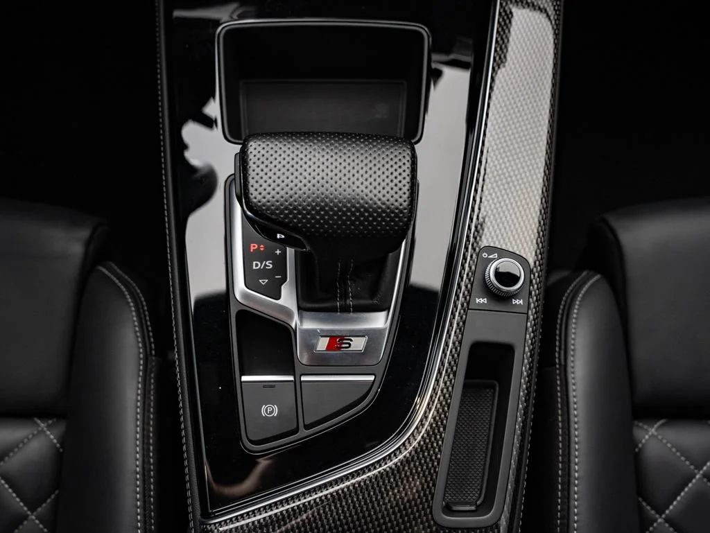 Used 2022 Daytona Gray Pearl Effect Audi Premium Plus image 39