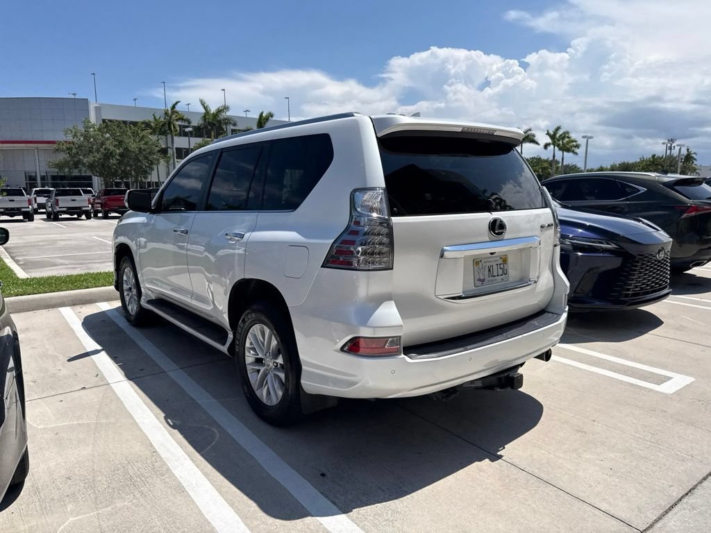 Used 2023 White Pearl Lexus GX 460 Premium image 8