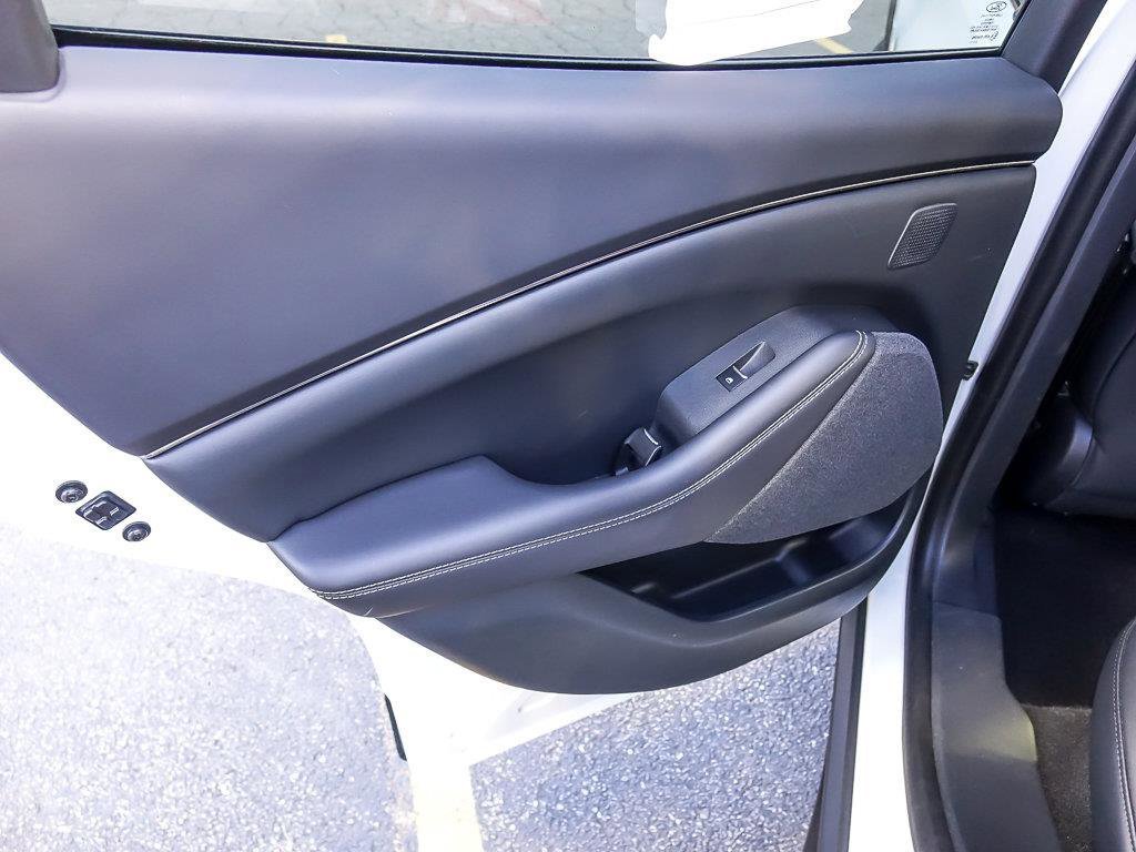 Used 2023 White Metallic Ford Premium image 29
