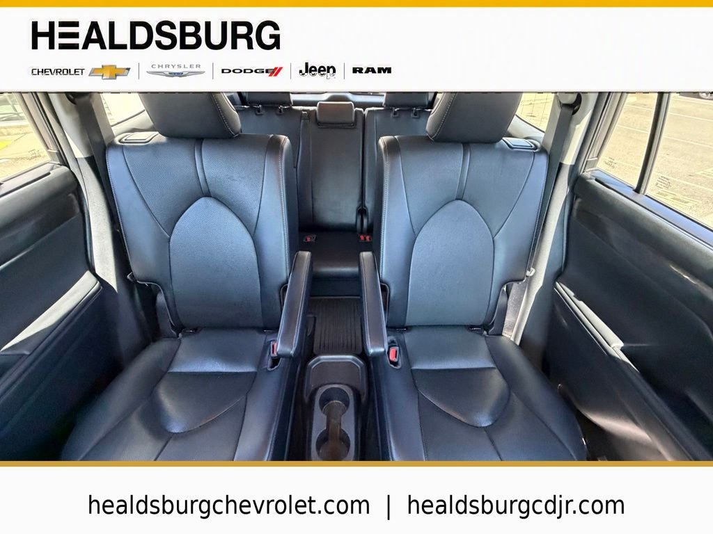 2022 Toyota Highlander Limited - Photo 13