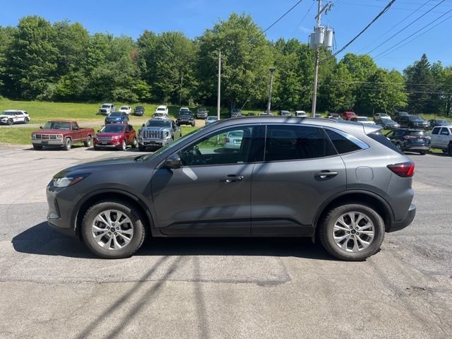 Used 2023 Gray Ford Active image 9