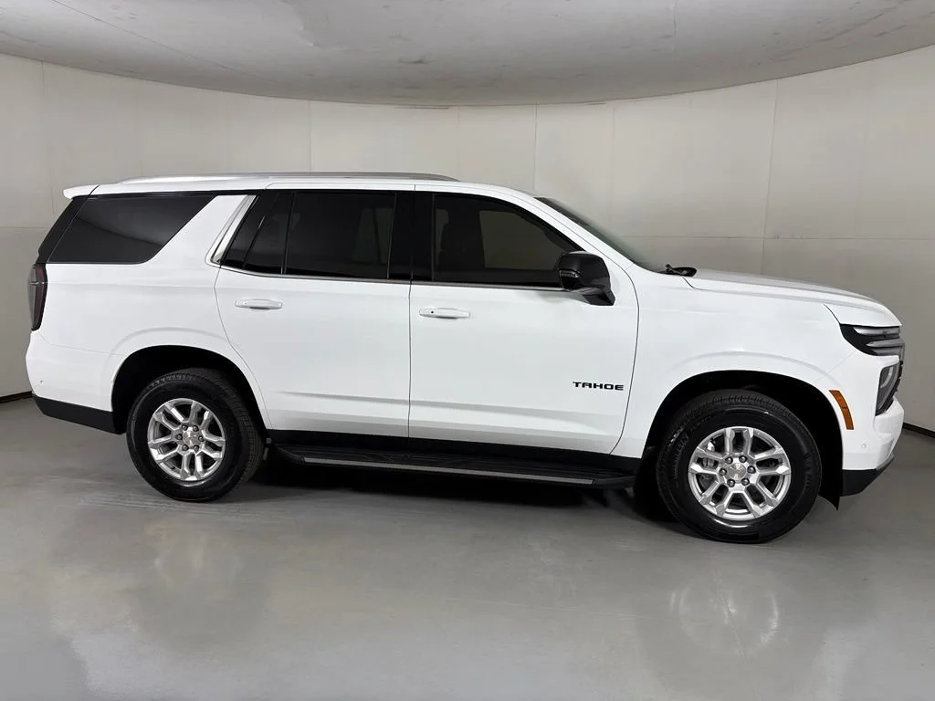 New 2026 Summit White Chevrolet LT image 11