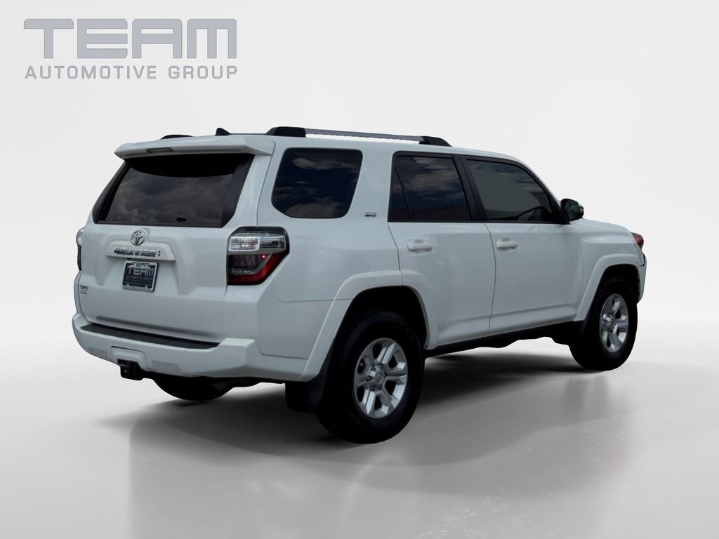 Used 2022 White Toyota SR5 Premium image 5