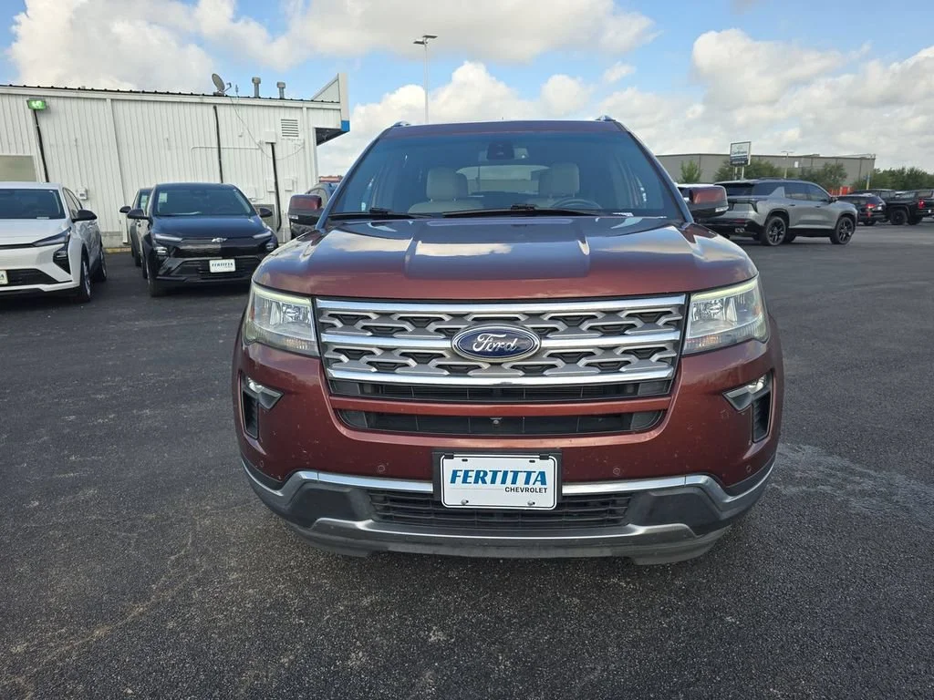 Used 2018 Red Ford Limited image 36