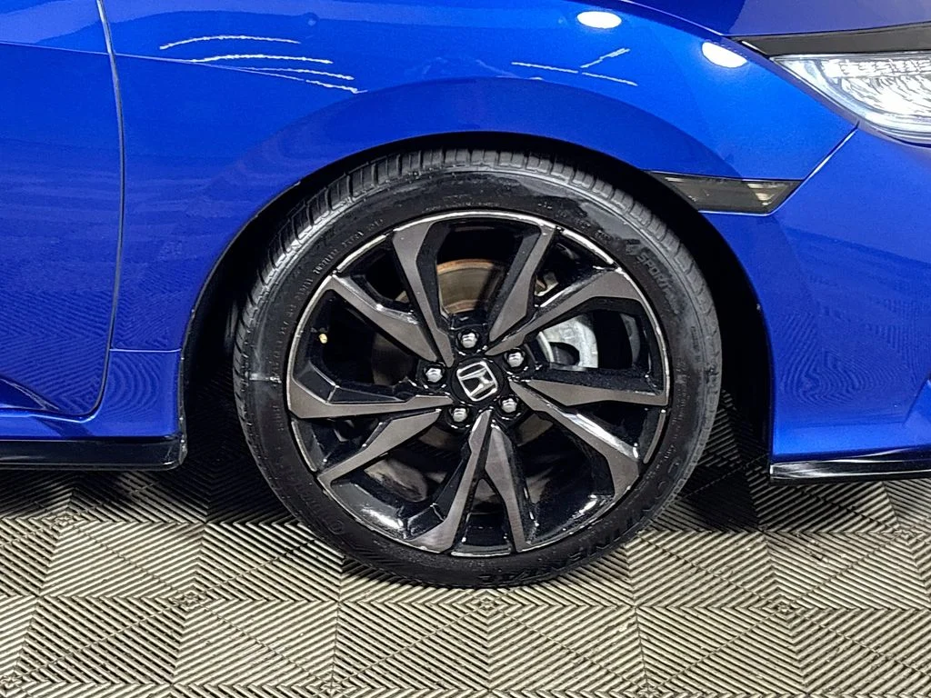 Used 2018 Blue Honda Sport Touring image 24