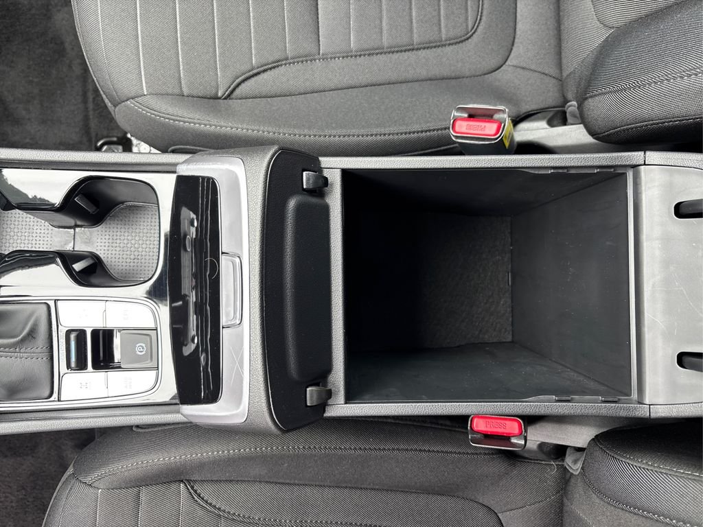 2025 Hyundai Santa Cruz SE - Photo 22