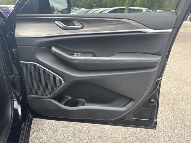 New 2026 Black Jeep Limited image 15