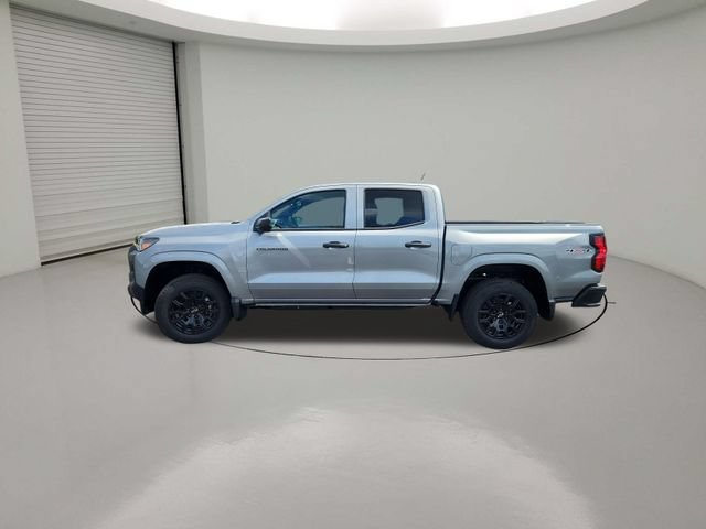 2026 Chevrolet Colorado Work Truck - Photo 4