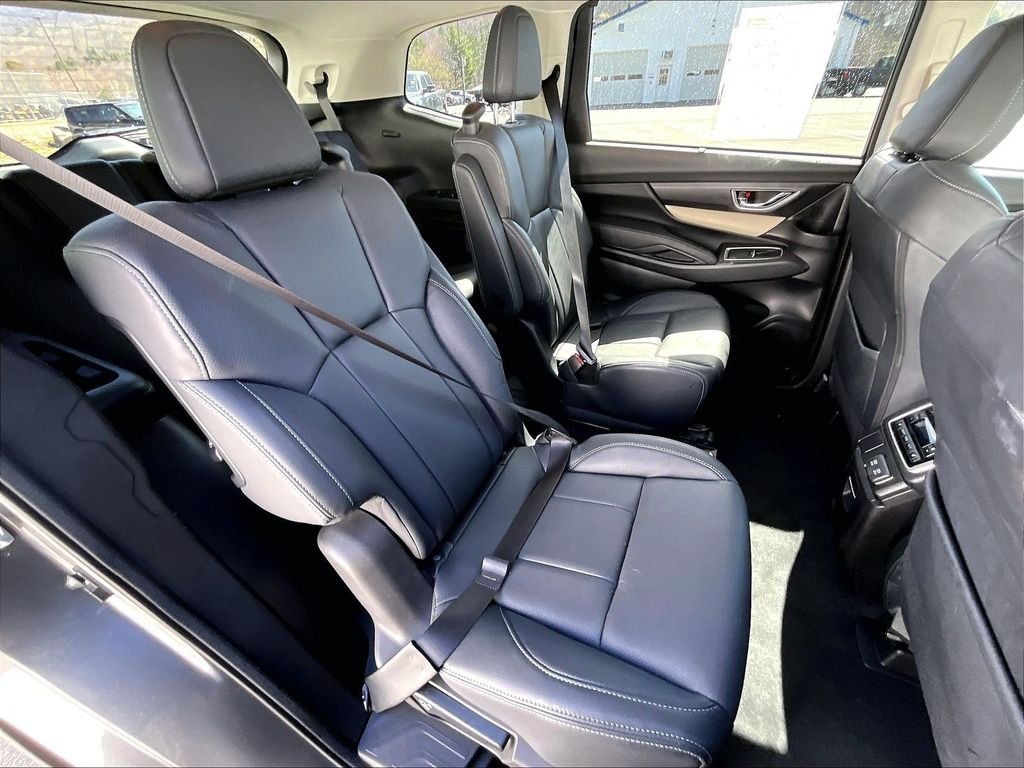 Used 2022 Magnetite Gray Metallic Subaru Limited image 16