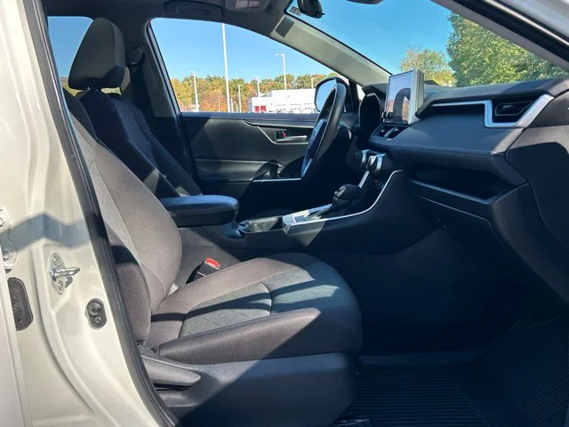 Used 2024 White Toyota XLE image 23