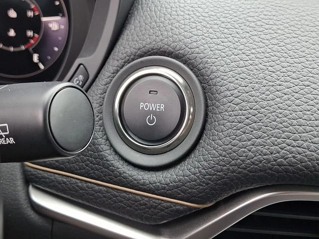 Used 2024 Blue Mazda Preferred image 26