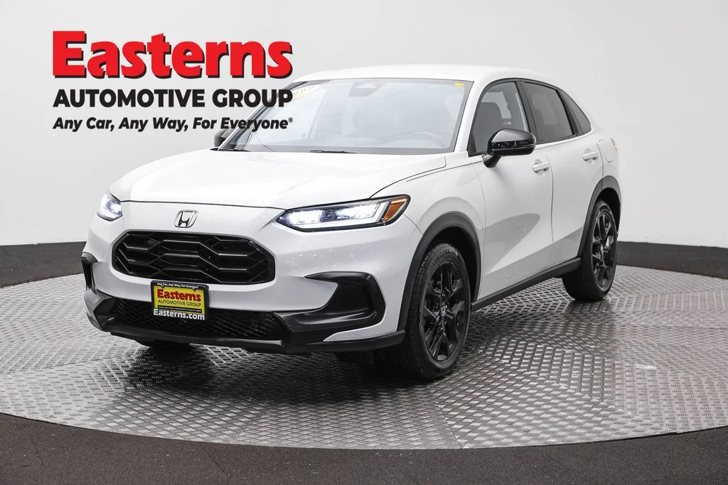 Used 2023 White Honda Sport image 1