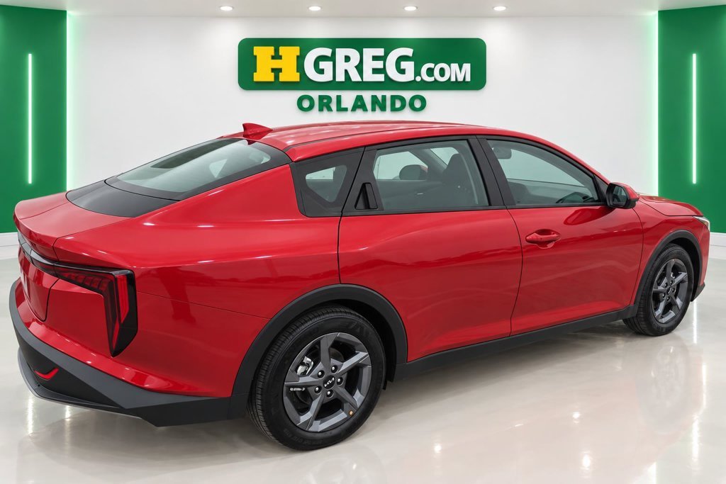 Used 2026 Currant Red Kia LXS image 4