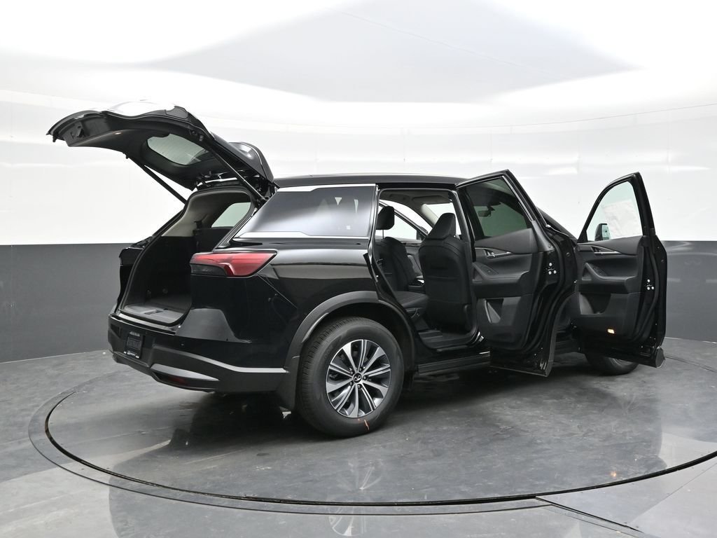 New 2027 BLACK OBSIDIAN INFINITI Pure AWD image 52