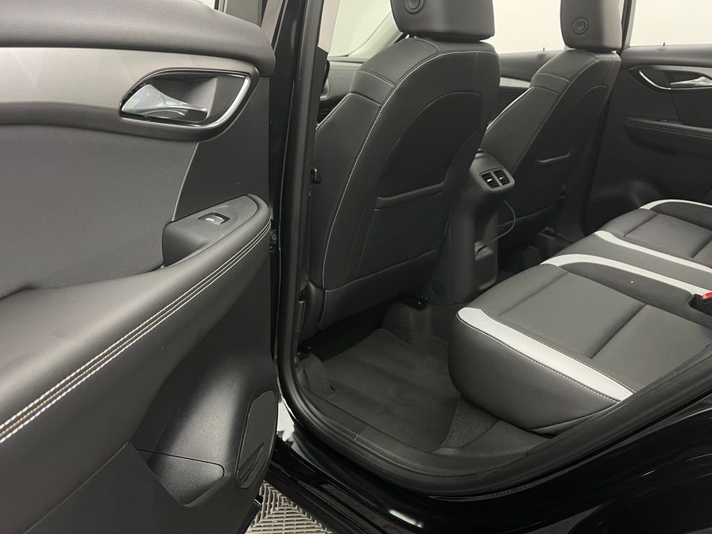Used 2025 Ebony Twilight Metallic Buick Sport Touring image 38