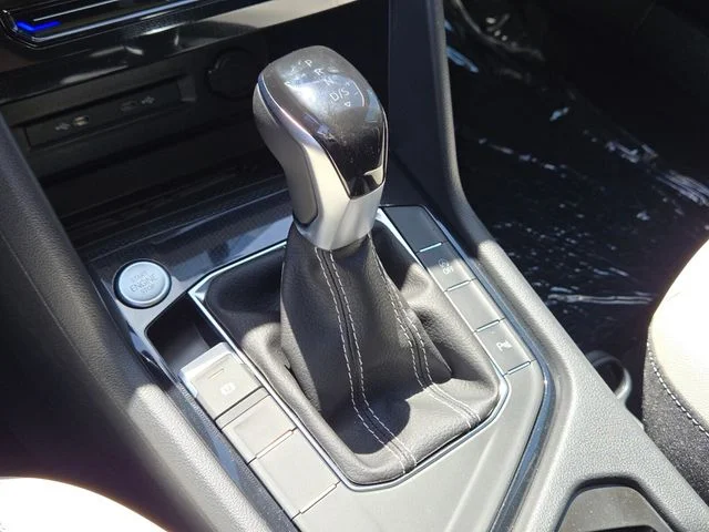 New 2026 Gray Volkswagen 1.5T SE image 14