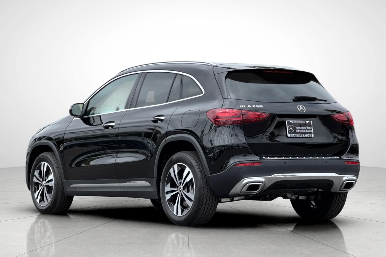 New 2026 Night Black Mercedes-Benz GLA 250 image 12