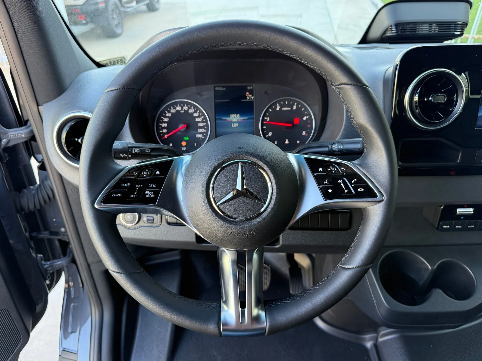 2025 Mercedes-Benz Sprinter Passenger Van Base - Photo 22